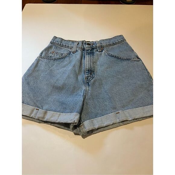 Levi’s 910 Classic Fit Jean Shorts 5 - Picture 3 of 12